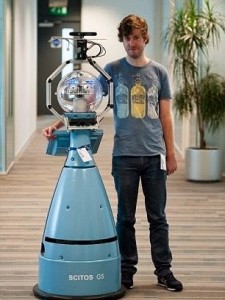 Bob-Robot vigilante de seguridad